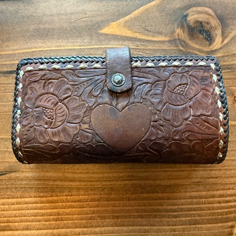 Vintage leather women’s wallet tooled leather